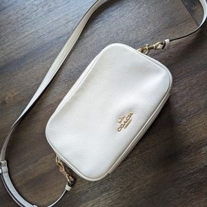 EUC Authentic Coach Crossbody Jess Camera Bag in Chalk White